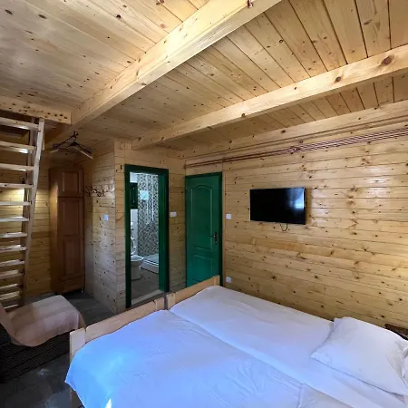 Guest house Golijski Dar *